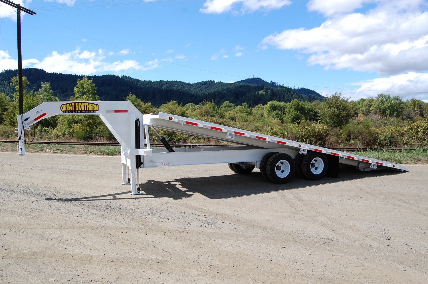 Great Northern Trailer Works - Dump Trailers